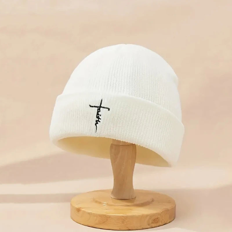 Bonnet à Motifs – Style & Confort d’Hiver